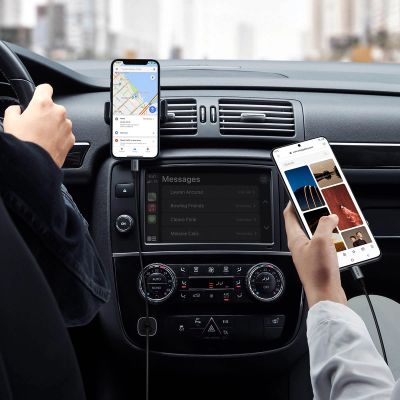 3. Ugreen CD130 USB-A / USB-C 30W Car Charger - Gray