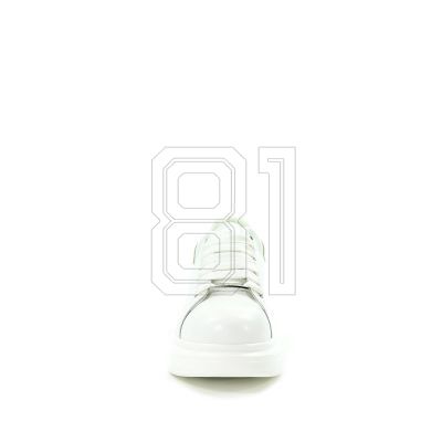 11. Goe W shoes NN2N4029