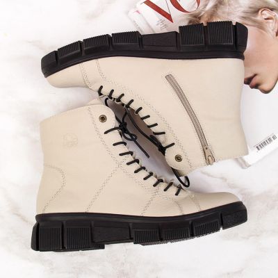 6. Rieker W X3428 insulated ankle boots beige 