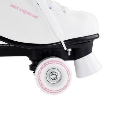 11. Nils Extreme NQ8400S roller skates, year 38