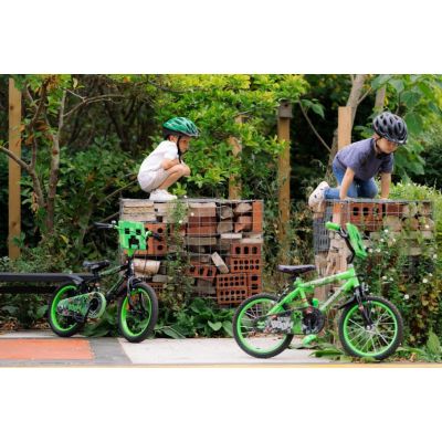 22. Huffy Minecraft Bike 16" Green 21404W