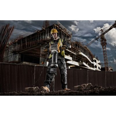 4. DeWALT D25981-QS 2100W Demolition Hammer