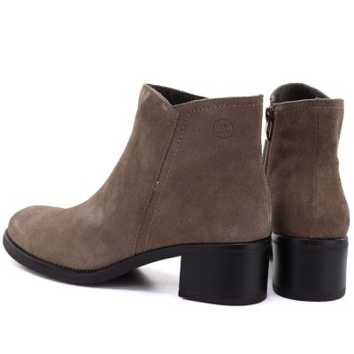 5. Women's leather ankle boots with a block heel, beige Sergio Leone BT-52-S