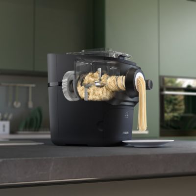 11. PHILIPS HR 2665/96 pasta maker