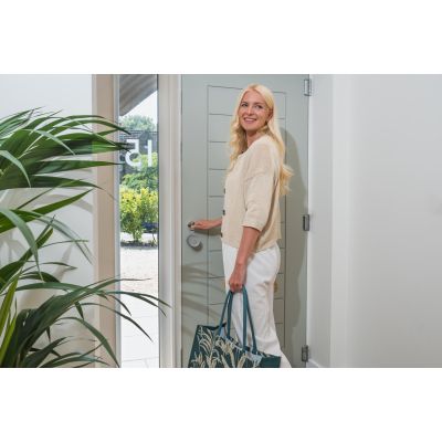13. Yale Linus Smart Lock L2 Lite Silver Smart Door Lock