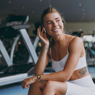 3. Tech-Protect MilaneseBand for Samsung Galaxy Watch 4 / 5 / 5 Pro / 6 / 7 / FE - Silver