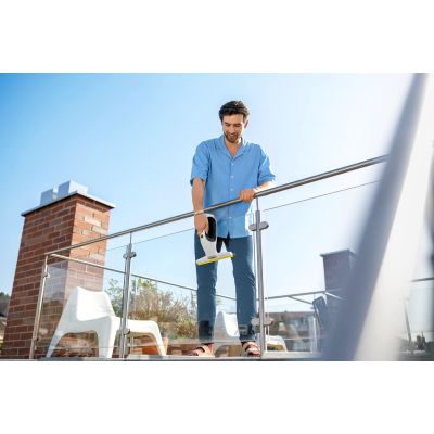 5. KARCHER WV 2 Universal Care Window Cleaner - 1.633-671.0