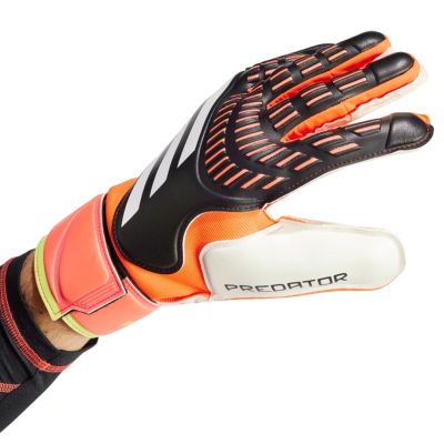 6. adidas Predator MTC M IN1599 goalkeeper gloves