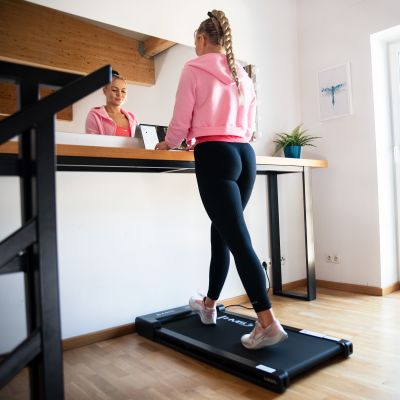 7. LOOP10 HMS ELECTRIC TREADMILL