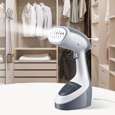 2. 1600W Maestro MR-356-GREY Garment Steamer
