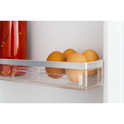 2. AMICA BK3055 built-in refrigerator. 6 NFM(E)