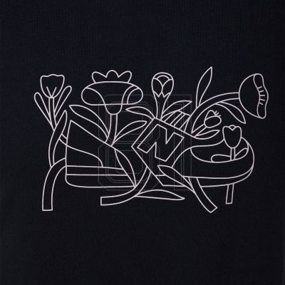 6. New Balance S/S Floral Tee BK W WT41912BK