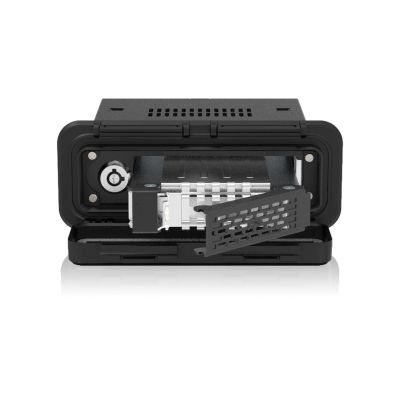 4. We-Ra. IcyDock 15mm U.2/U3. SSD Mobile Rack for 3.5" Bay WP