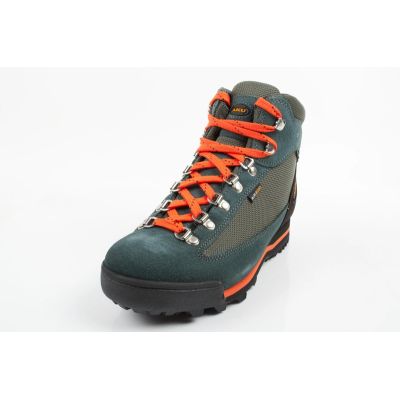 3. Aku Ultralight Gore-tex Women's Hiking Boots, Green