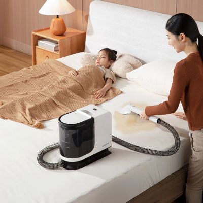 22. UWANT Y200 washing vacuum cleaner - white