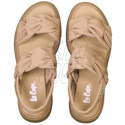 4. Lee Cooper W sandals LCW-24-47-2705LA