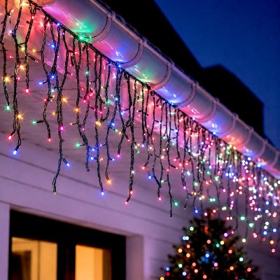5. 240 LED LIGHT CHAIN MULTICOLOR