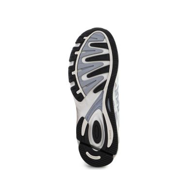 5. adidas Originals Response M GY2015 shoes