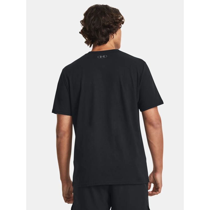 2. Under Armour Men's T-Shirt 1380957-001