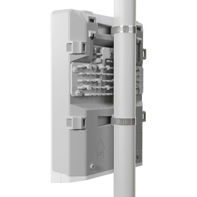 3. Mikrotik netPower 16P L2/L3 Gigabit Ethernet (10/100/1000) PoE Support White