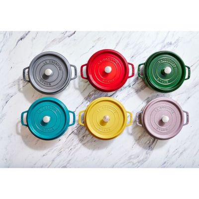 9. Staub Round Cast Iron Pot - 3.8 ltr, Red