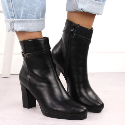7. Women’s black heeled ankle boots with warm lining M.Daszyński AF125-22