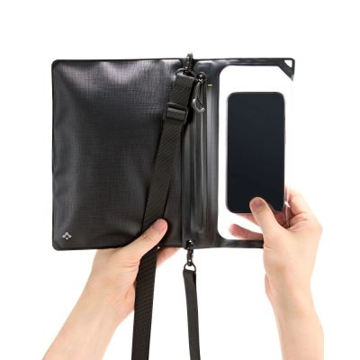 4. Spigen A640 Waterproof Phone Bag - Black