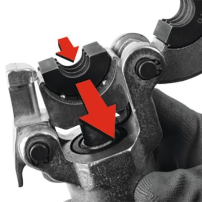 12. YATO Pex-Al-Pex YT-21735 press