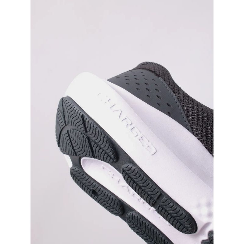 20. Under Armor W shoes 3027007-001