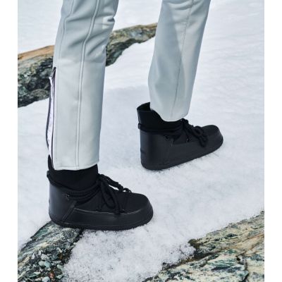 6. INUIKII WOMEN'S SNOW BOOTS CLASSIC BLACK