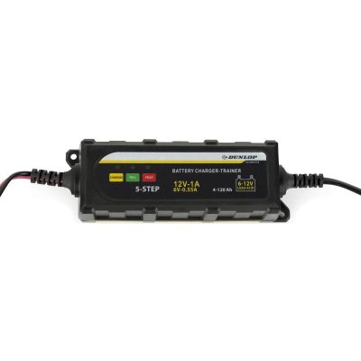 26. DUNLOP BATTERY CHARGER