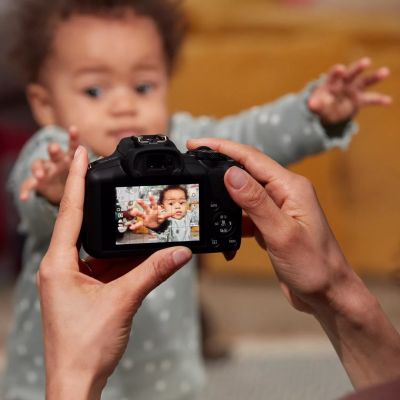9. Canon EOS R100 Mirrorless Camera + RF-S 18-45mm F4.5-6.3 IS STM Lens Megapixel 24.1 MP ISO Sensitivity (max) 12800 Display Diagonal 3.0 Wi-Fi Network Auto, Manual CMOS Sensor Black