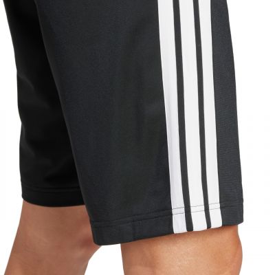 6. adidas 3 Stripes Shorts M JI8798