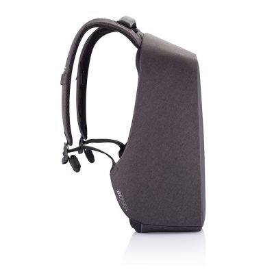 20. XD DESIGN ANTI-THEFT BACKPACK BOBBY HERO SMALL BLACK P/N: P705.701