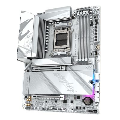 5. GIGABYTE X870 AORUS ELITE X3D ICE AMD X870 Socket AM5 ATX
