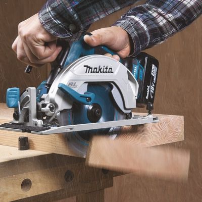 15. MAKITA DHS680Z Brushless Circular Saw (165mm)