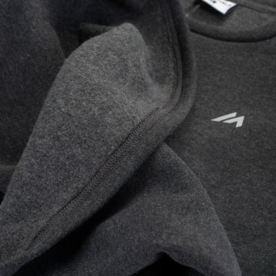 5. Men’s Long-Sleeve Shirt ATHLUXE LS
