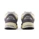 4. New Balance M M2002RSH sports shoes