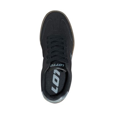 3. Lotto Cavers SC shoes black and gray 2402080U 1119