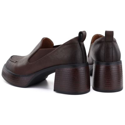5. Women's brown leather high-heeled shoes D&A S.Barski CR62-3525