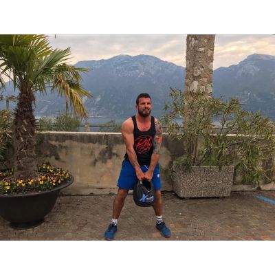 7. XBag – Functional training equipment with adjustable weights (1–40 kg)