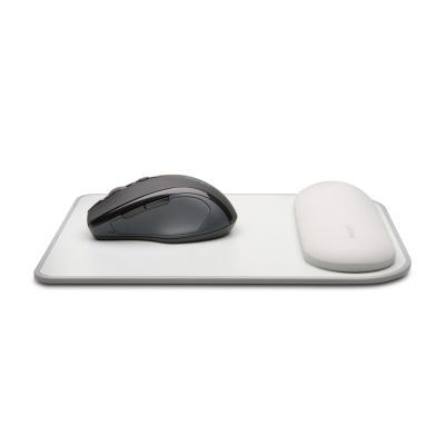 4. Kensington ErgoSoft Mouse Pad with Wrist Rest, Gray