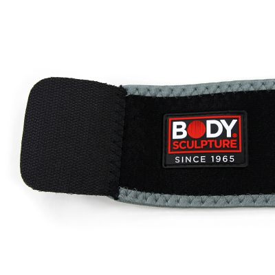 13. BNS 7205E knee stabilizer