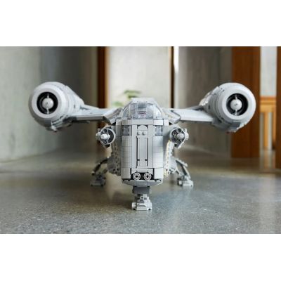 2. LEGO Star Wars 75331 Saw Blade