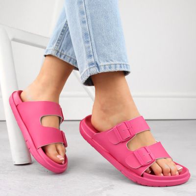 3. Big Star W INT2004E Fuchsia Foam Slides with Buckles