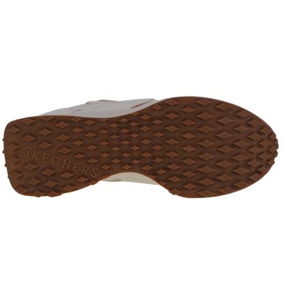 4. Skechers Gusto - Path Winder 177151-OFWT White 36