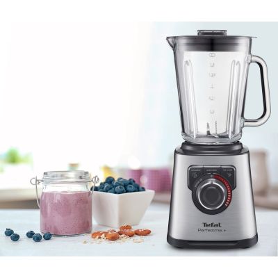11. Tefal BL811D Stand Blender (1200W; silver)