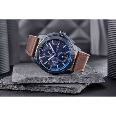 4. Tommy Hilfiger Walker Men's Watch 1710632 + BOX