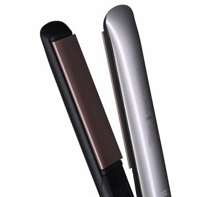 4. REMINGTON S8590 Hair Straightener (45 W; black)