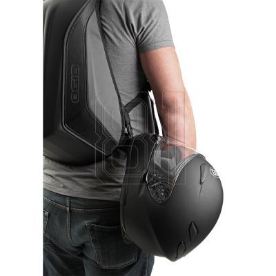 9. OGIO MOTORCYCLE BACKPACK NO DRAG MACH 3 BLACK P/N: 123007_36